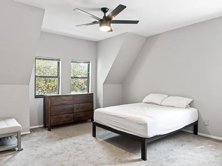 4330 W Pine Blvd #3 — Photo 10