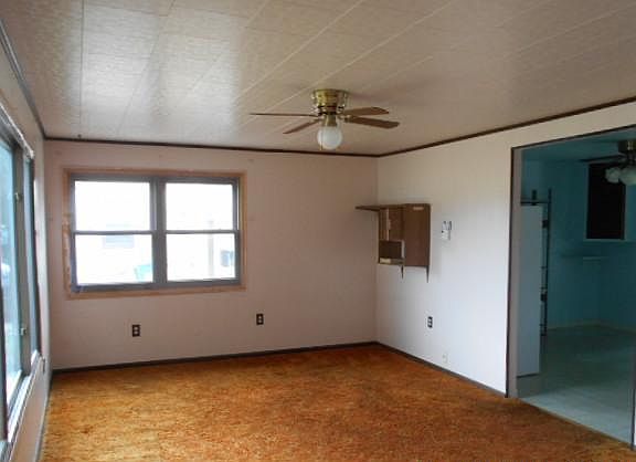 4th image of 2008 E Delavan Dr