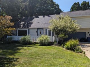 4323 Lake Harbor Rd, Muskegon, MI 49441