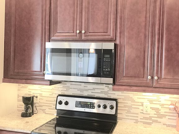 3rd image of 655 Osprey Landing Dr