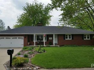 7714 W Redwing Dr, Peoria, IL 61604