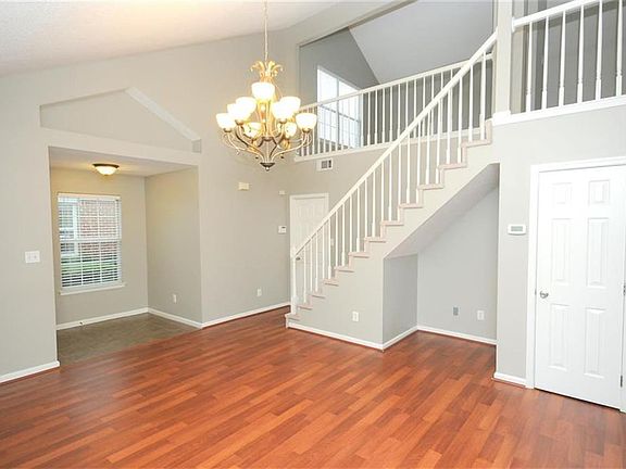4th image of 1532 Orchard Grove Dr