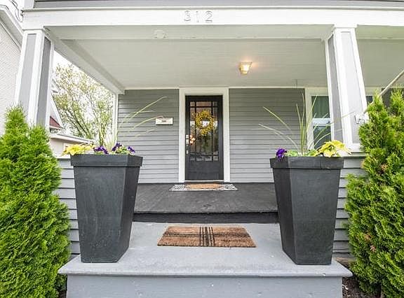 3rd image of 312 W Keith Ave