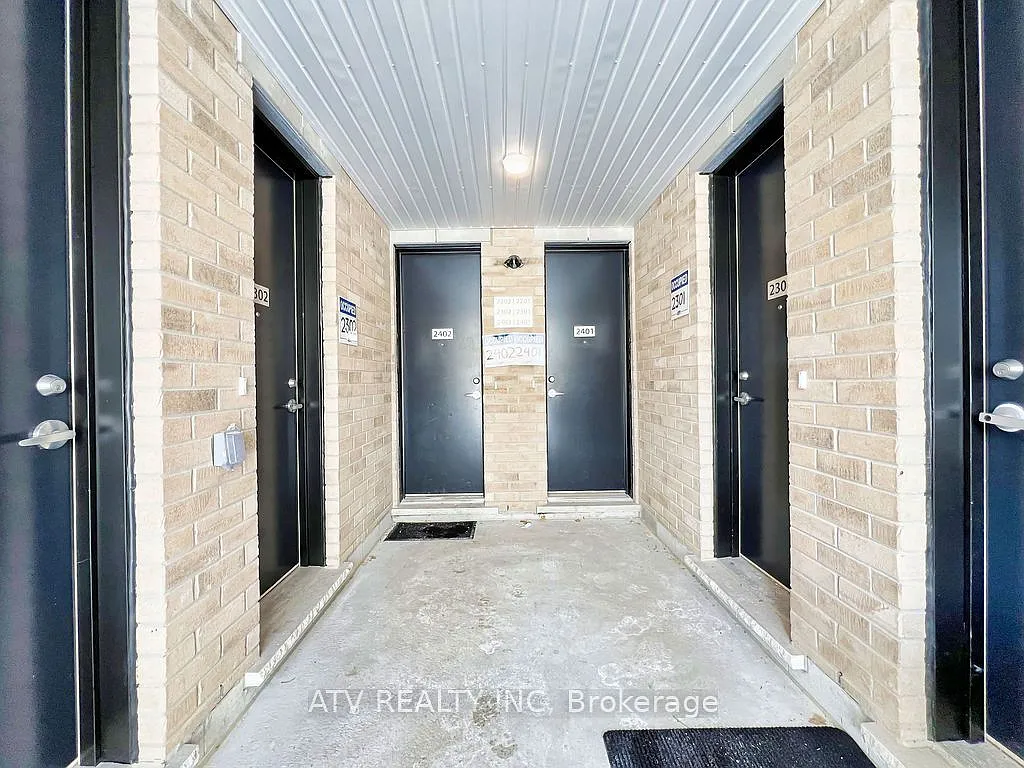 3 bed, $2,800 — Photo 2