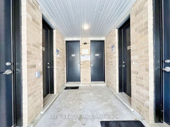 58 Elizabeth St S, Richmond Hill, ON