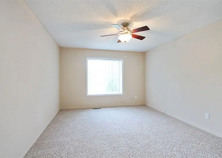 Large bedroom # 2