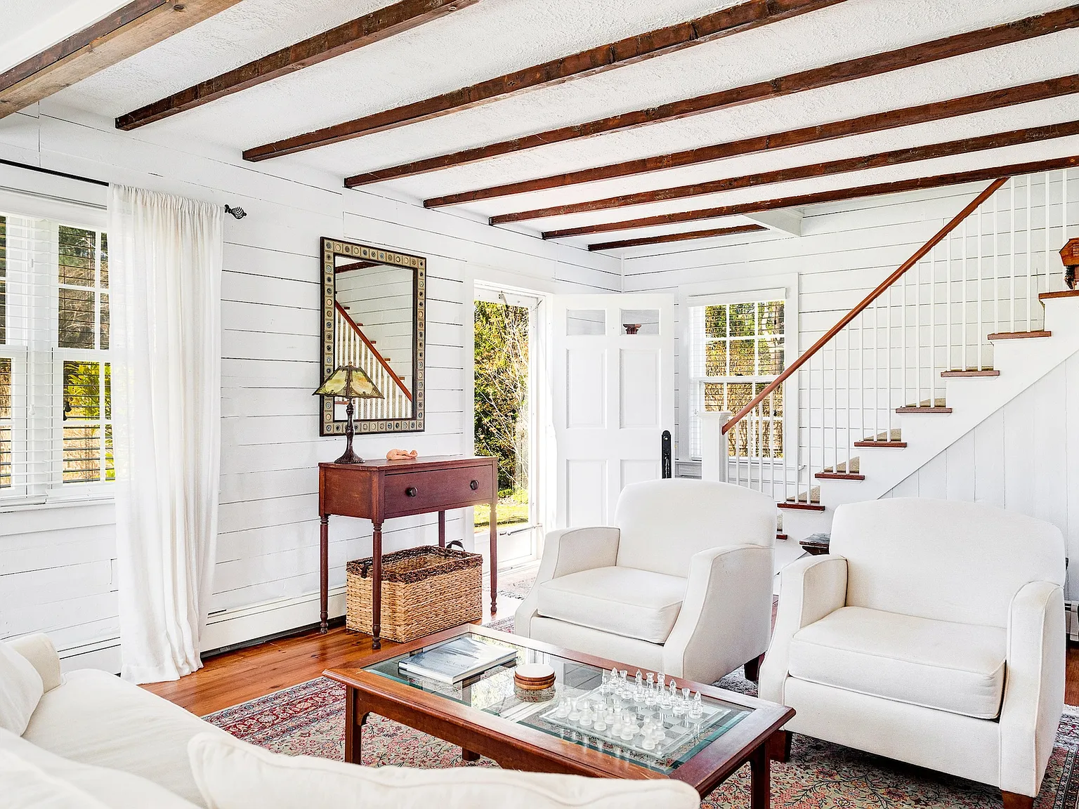 East Hampton Cottage Near Ocean Beaches and Village — Photo 4