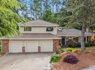 313 Keach Loop, Steilacoom, WA 98388