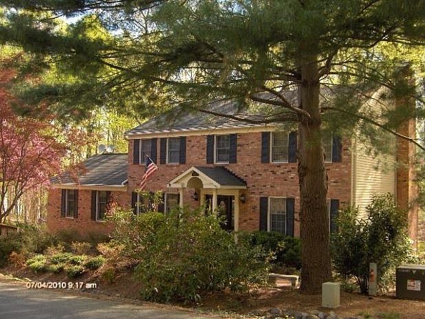 1st image of 15913 Brawner Dr