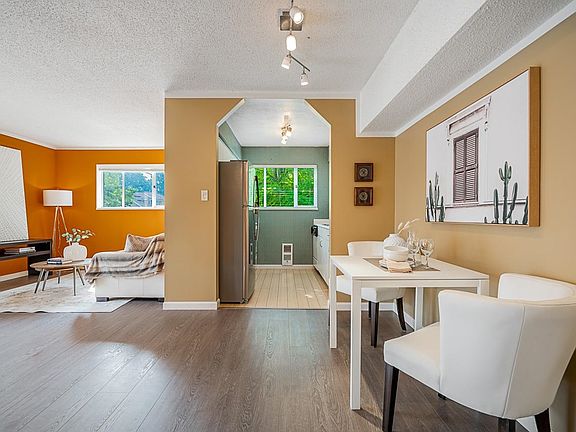 3rd image of 592 W 16th Ave #206