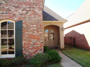 8 Rue Lexie Xing, Natchitoches, LA 71457