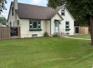 5240 55th Ave, Viking, AB T0B4N0
