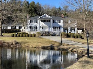 589 Navesink River Rd, Red Bank, NJ 07701