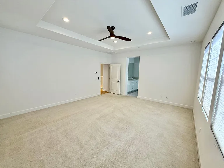 110 Briar Rose — Photo 21