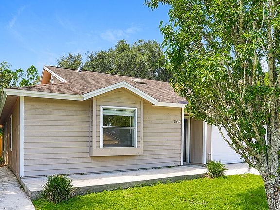 3rd image of 7039 Eagles Perch Dr