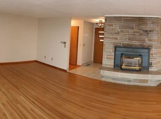 1315 Valley View Dr, Puyallup, WA 98372