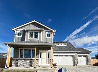 1001 River Heights Dr, Mills, WY 82604