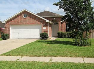 1412 Barras St, Alvin, TX 77511
