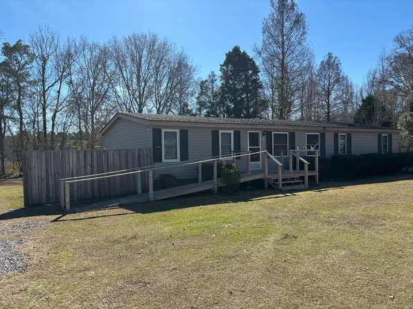 2920 Ithica Dr, Sumter, SC 29154