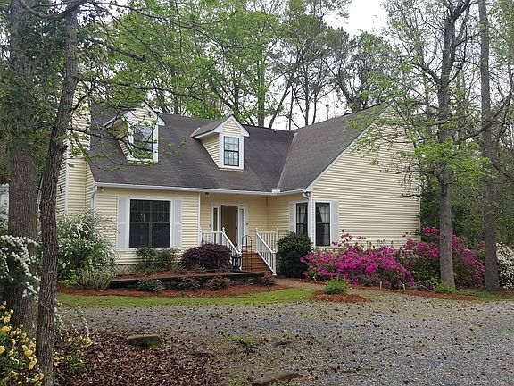 2nd image of 167 Laurelwood Dr