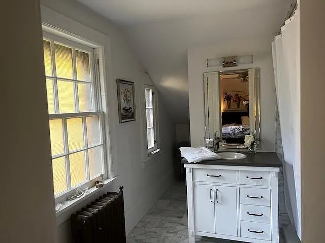 2420 Derbyshire Rd — Photo 7
