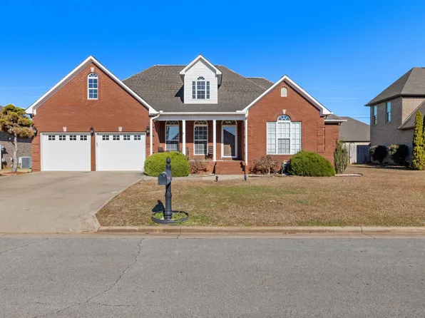 112 Aidan Ln, Muscle Shoals, AL 35661
