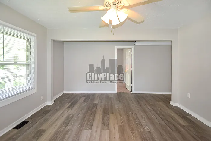 137 S Catherwood Ave — Photo 6