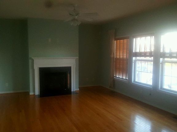 3rd image of 22090 Lake Jordan Dr