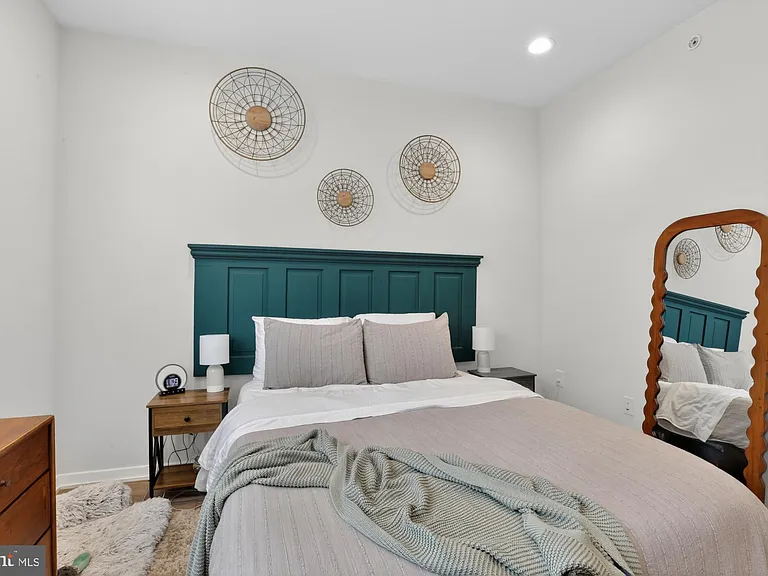 381 Martin St #3 — Photo 15