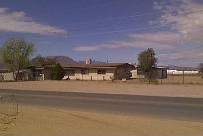 2nd image of 2615 E Beverly Rd