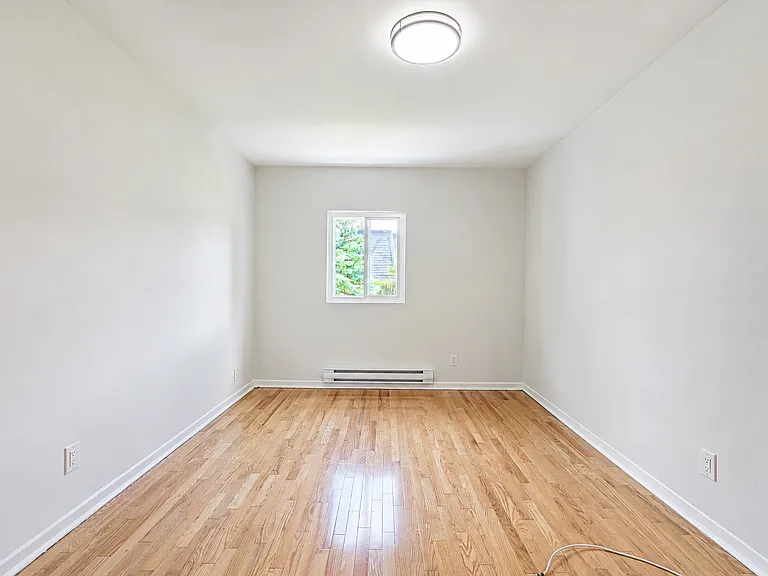 1350 Winding Trl — Photo 29