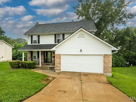 2nd image of 2328 Pohlman Rd