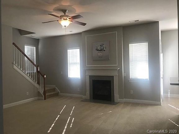 3rd image of 10333 Alvarado Way