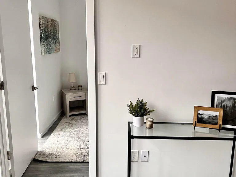 160 Middlesex St #201 — Photo 6