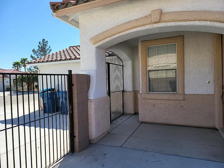 7176 Cressida Ct — Photo 3