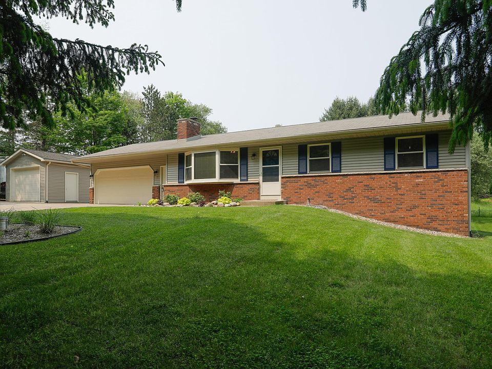 3811 N 36th St-101