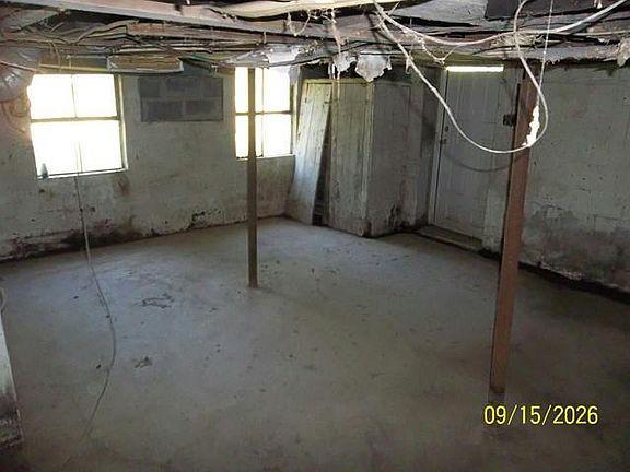 3rd image of 2358 Church Fork Rd