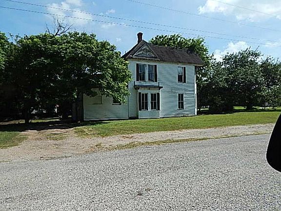 5th image of 145 N Chilton Ave