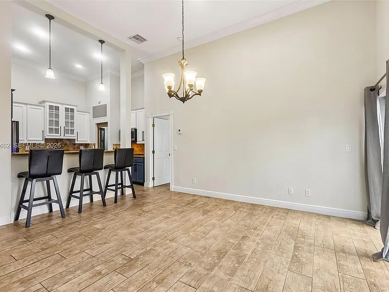 2731 S Parkview Dr — Photo 18