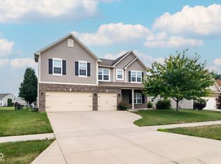 1497 Windborne Ln, Greenwood, IN 46143