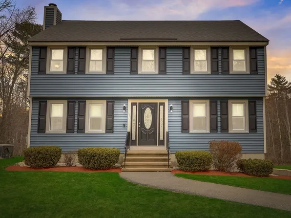 191 E Richardson Rd, Dracut, MA 01826