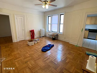 Rented by Sterea Agency