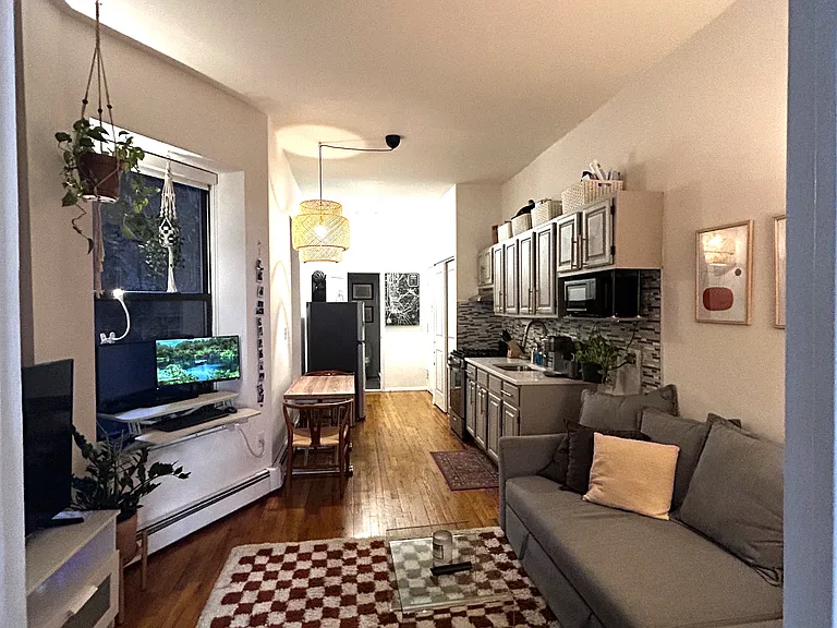 224 E 85th St #3B — Photo 11