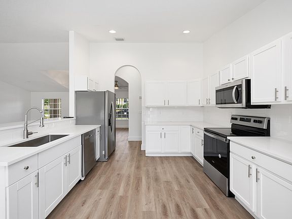 2nd image of 4124 SW Webb Street