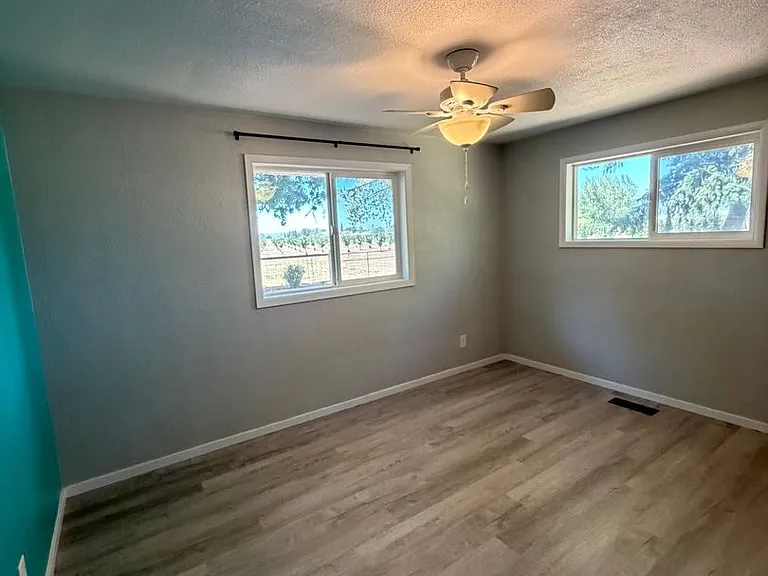 27840 Seven Mile Ln — Photo 26