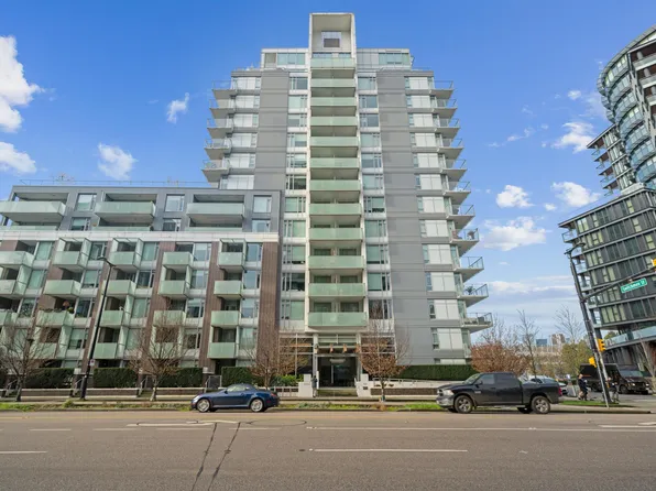 1661 Quebec St #316, Vancouver, BC V6A 0H2