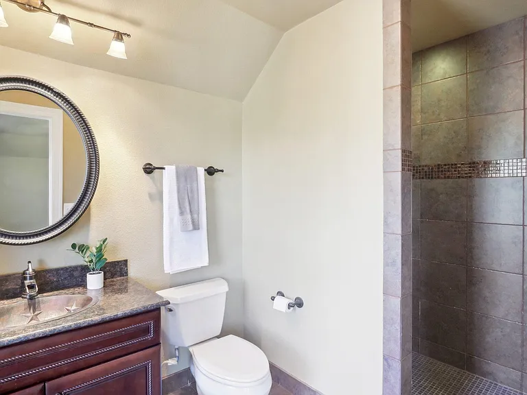 294 Logan Ranch Rd — Photo 39