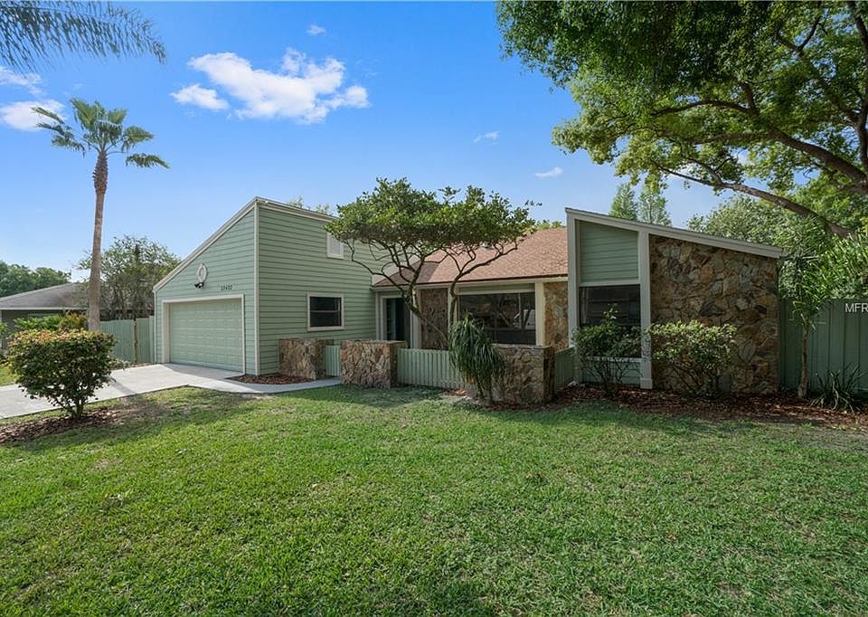 1st image of 22432 Shoreside Dr