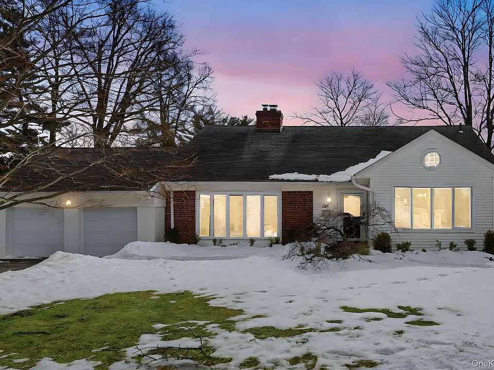 1st image of 201 Dorchester Road