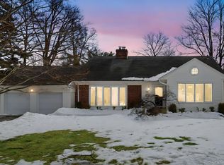 201 Dorchester Road, Scarsdale, NY 10583